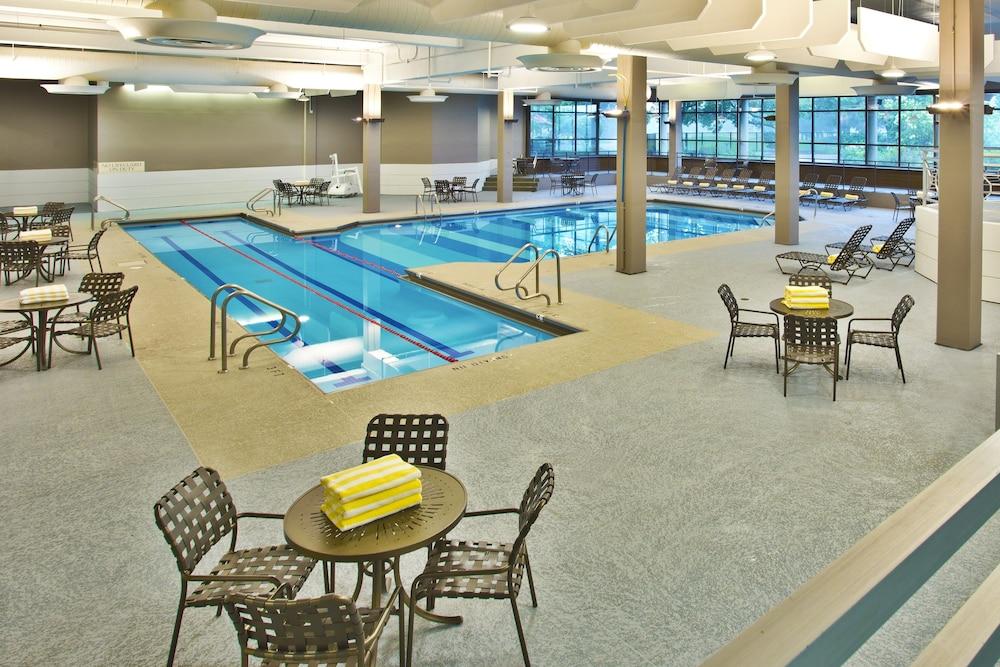 Hilton Chicago Oak Brook Hills Resort & Conference Center Ngoại thất bức ảnh