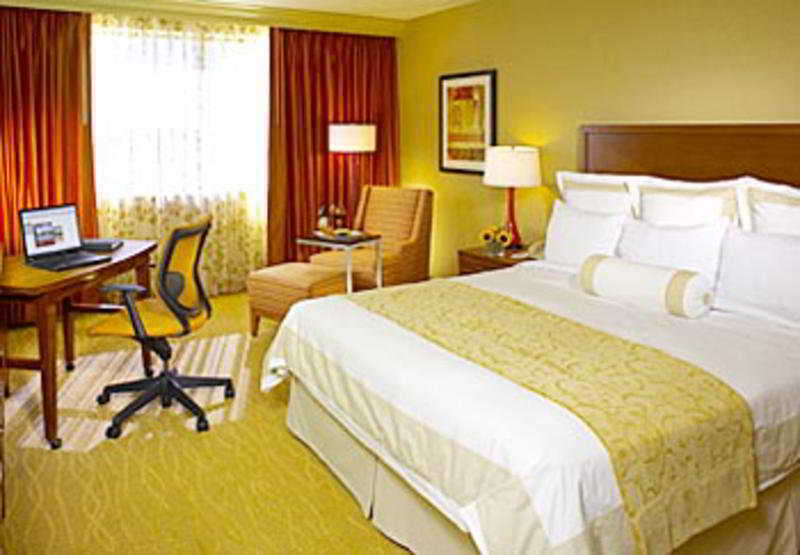 Hilton Chicago Oak Brook Hills Resort & Conference Center Ngoại thất bức ảnh